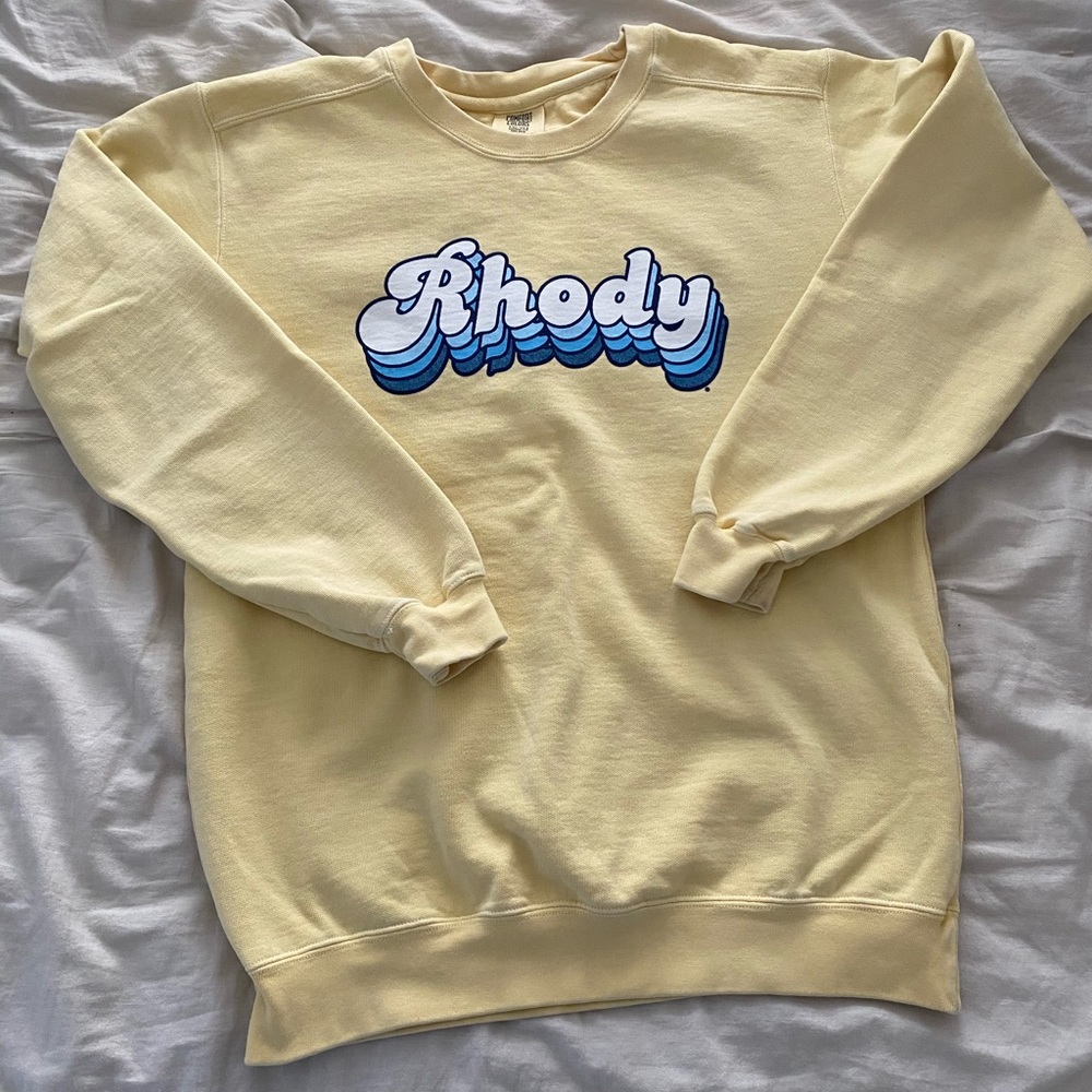 Rhody Comfort Colors 70s text crewneck
